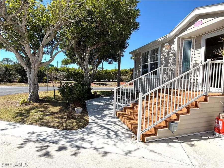 4750 Lantern Lane W, Estero, FL 33928 - Image #3