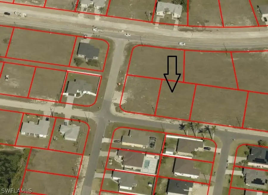 605 NE 15th Terrace, Cape Coral, FL 33909 - #2