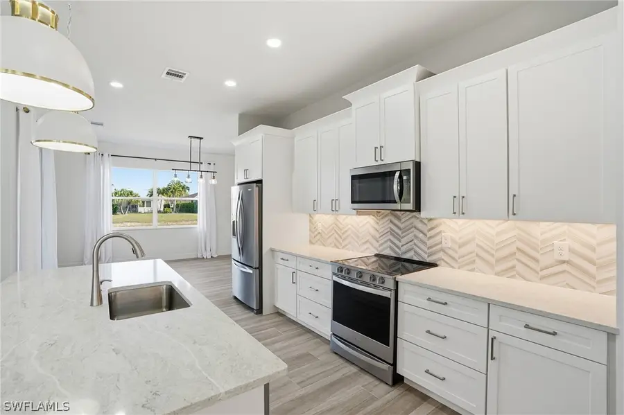 3479 Ocean Bluff Court, Naples, FL 34120 - #3