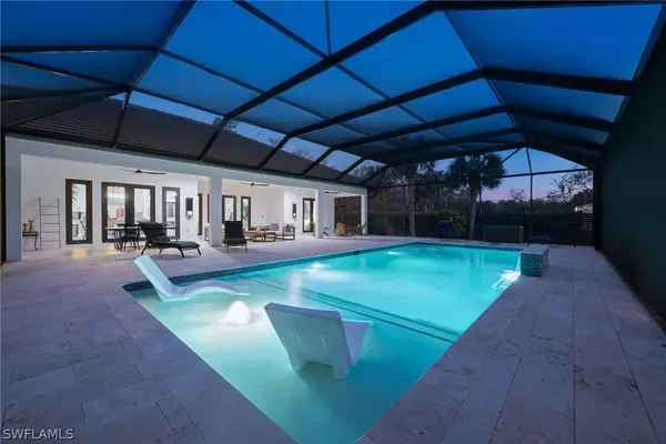 12 35th Avenue Nw, Naples, FL 34120