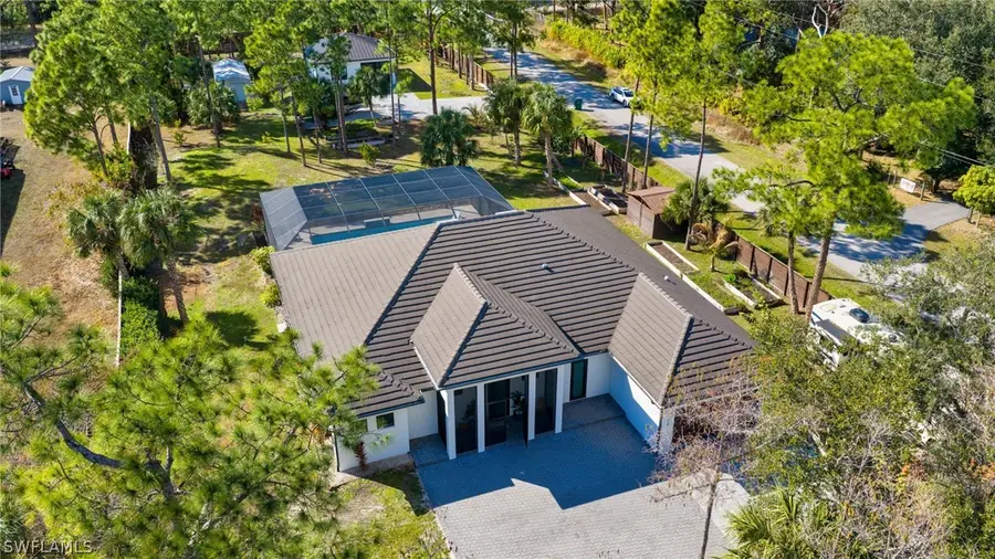 12 35th Avenue Nw, Naples, FL 34120 - #3