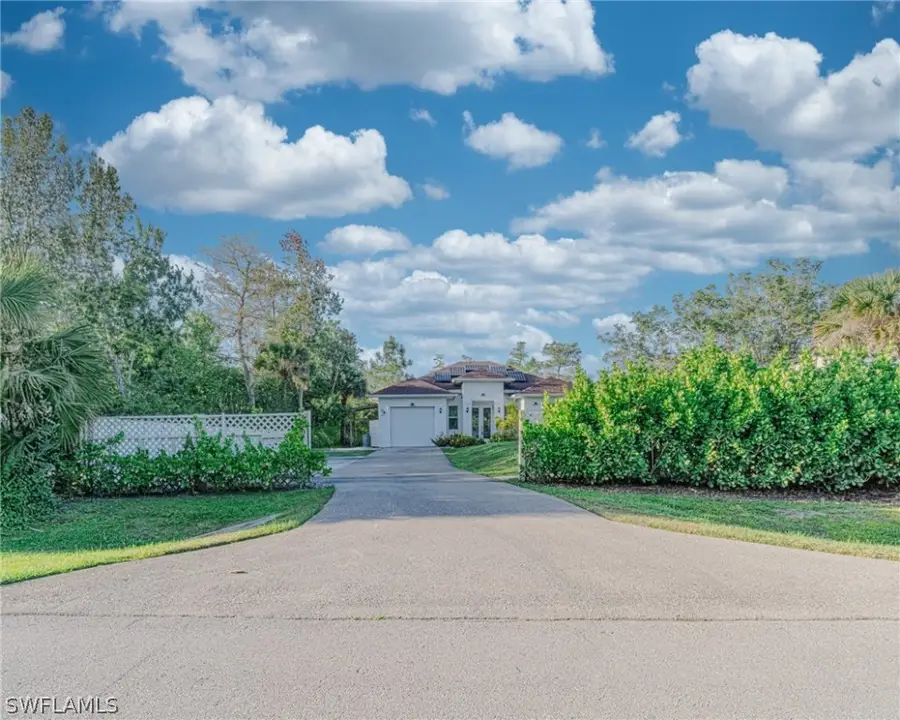 233 39th Avenue Ne, Naples, FL 34120 - #2