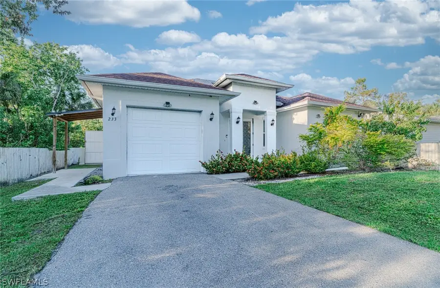 233 39th Avenue Ne, Naples, FL 34120 - #3