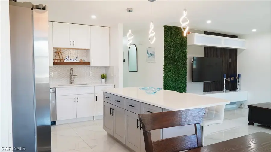 759 100th Avenue N, Naples, FL 34108 - Image #3