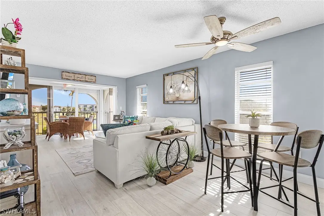 53 High Point Circle W #310, Naples, FL 34103 - Image #1