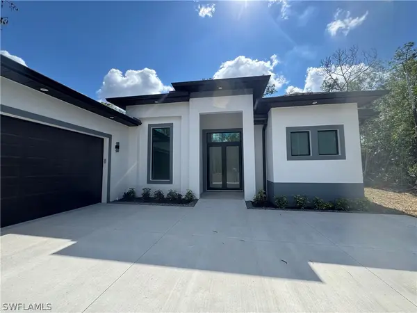 3210 4th Avenue Se, Naples, FL 34117