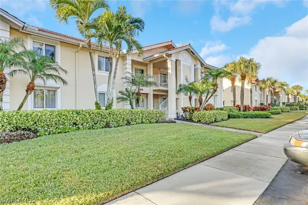 7766 Emerald Circle #R203, Naples, FL 34109