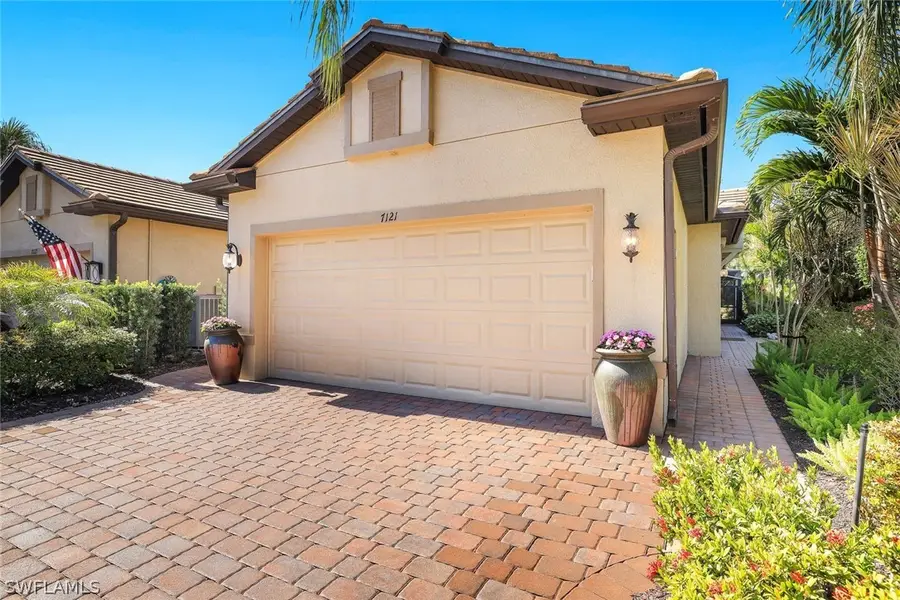 7121 Live Oak Drive, Naples, FL 34114 - Image #2