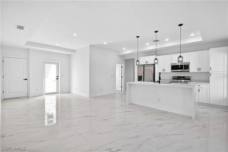 336 Labree Avenue S, Lehigh Acres, FL 33974 - Image #3