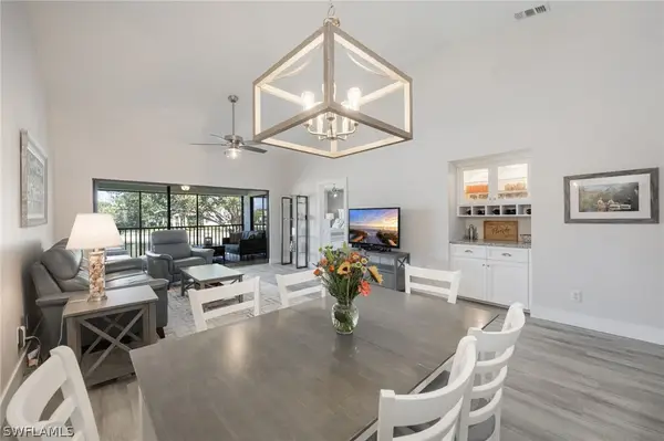 525 Lake Louise Circle #202, Naples, FL 34110