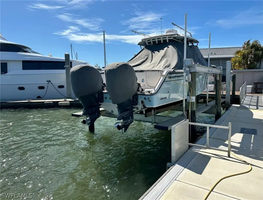 900 Broad Avenue S, Naples, FL 34102 - #2