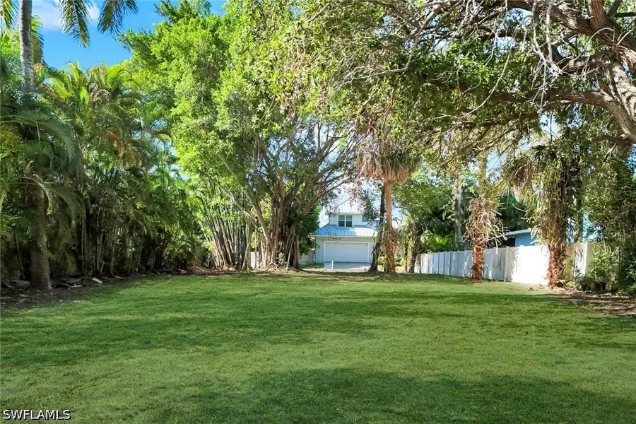 760 1st Avenue N, Naples, FL 34102 - #2