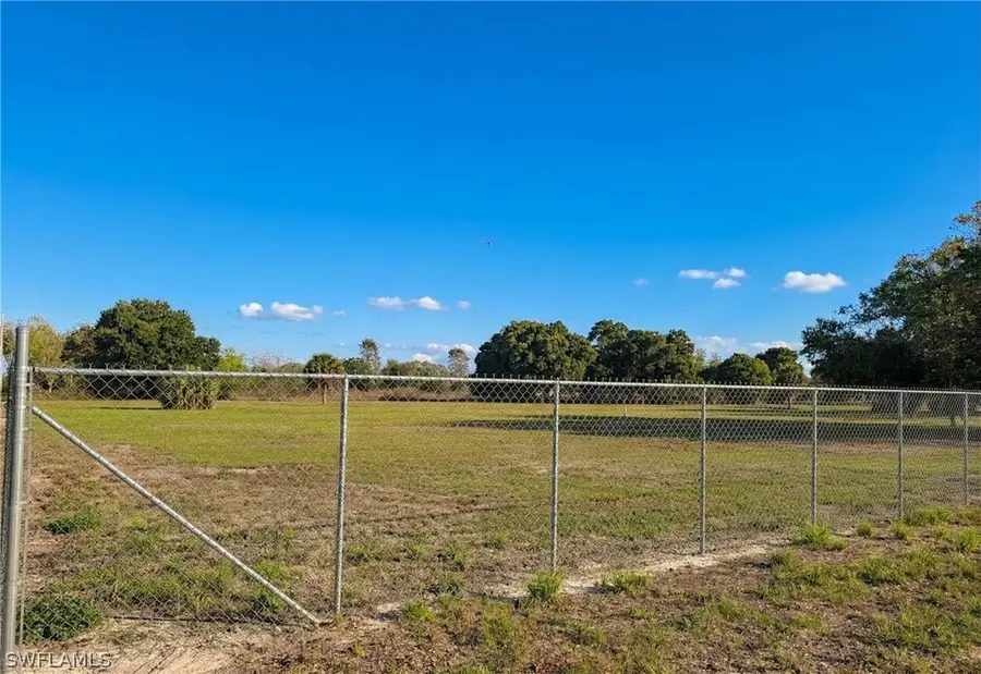 615 N Arboleda Street, Clewiston, FL 33440 - #3