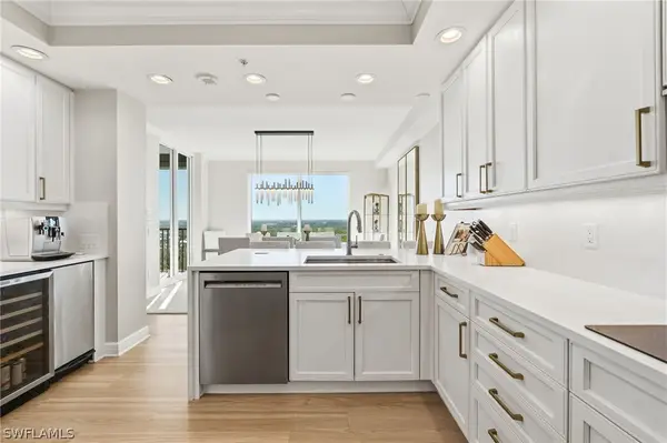 445 Cove Tower Drive #1001, Naples, FL 34110