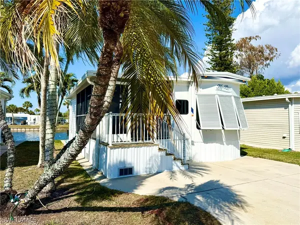 442 Cheetah Drive #442, Naples, FL 34114