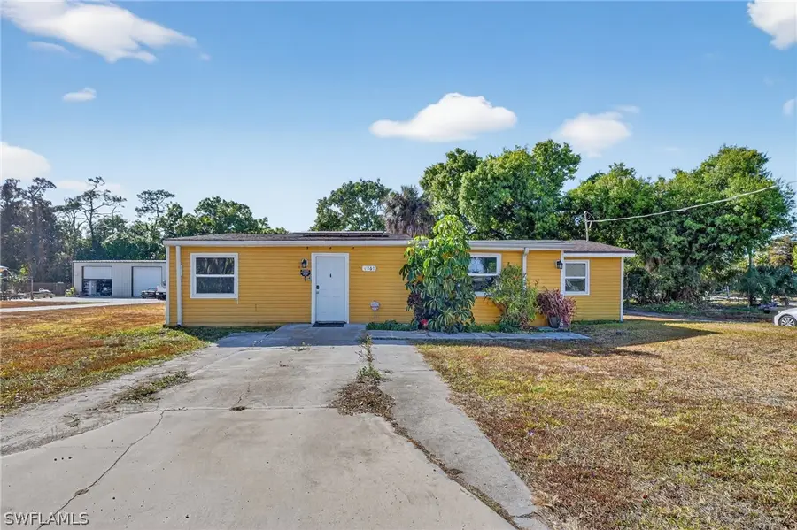 4261 Elwood Road, Fort Myers, FL 33908 - #2