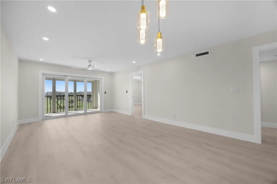 21 High Point Circle E #409, Naples, FL 34103 - #2