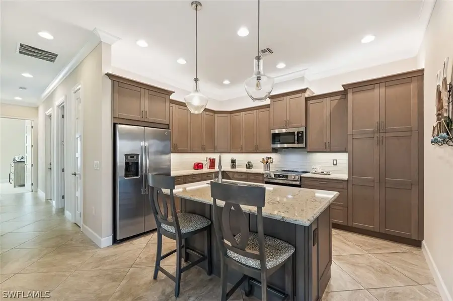 6931 Cay Court, Naples, FL 34113 - #3