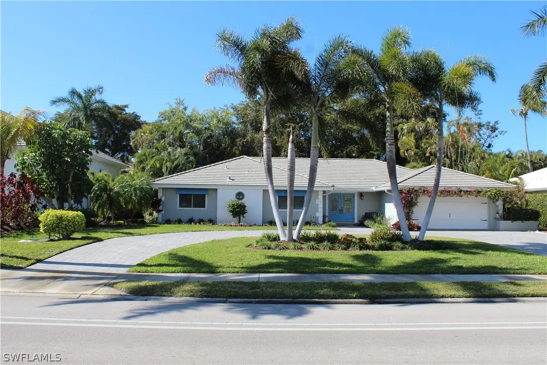 606 Park Shore Drive, Naples, FL 34103 - #1