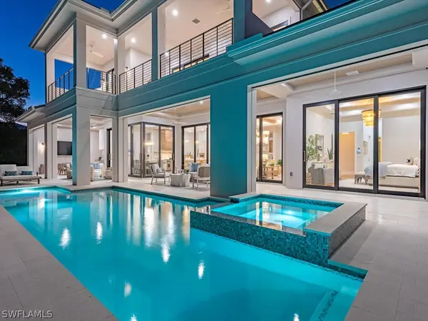 448 Devils Lane, Naples, FL 34103