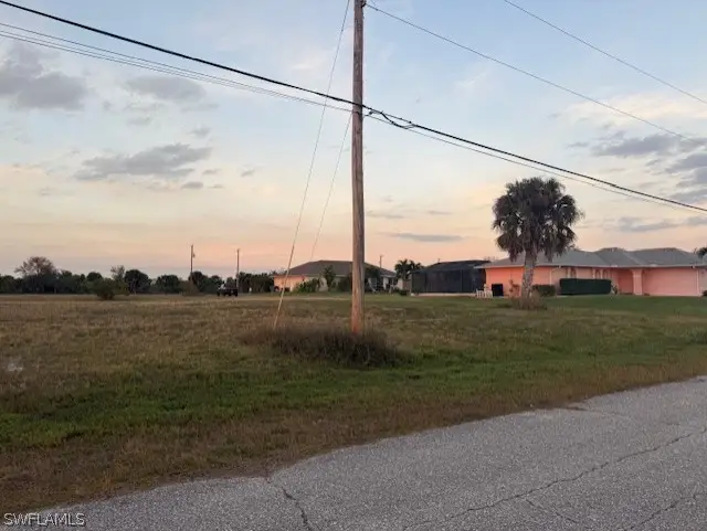 2102 NE 17th Street, Cape Coral, FL 33909 - #3