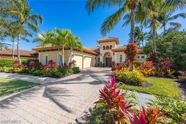 8890 Shenendoah Circle, Naples, FL 34113