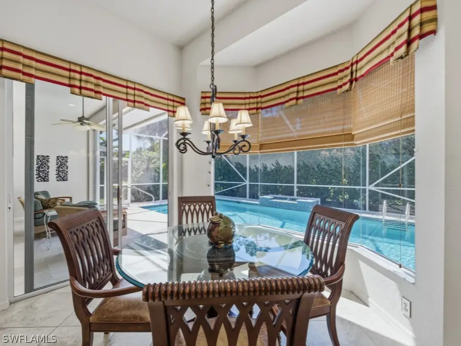 5835 Persimmon Way, Naples, FL 34110 - #3