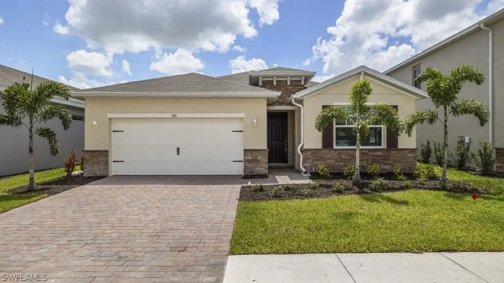 572 Spring Hill Lake Loop, Cape Coral, FL 33993 - #1