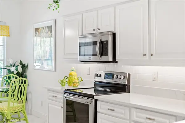 1950 Willow Bend Circle #204, Naples, FL 34109