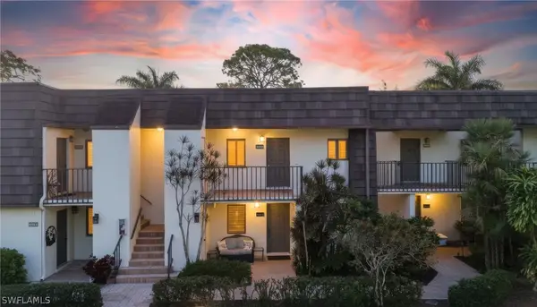 1604 Spoonbill Lane #1604-B, Naples, FL 34105