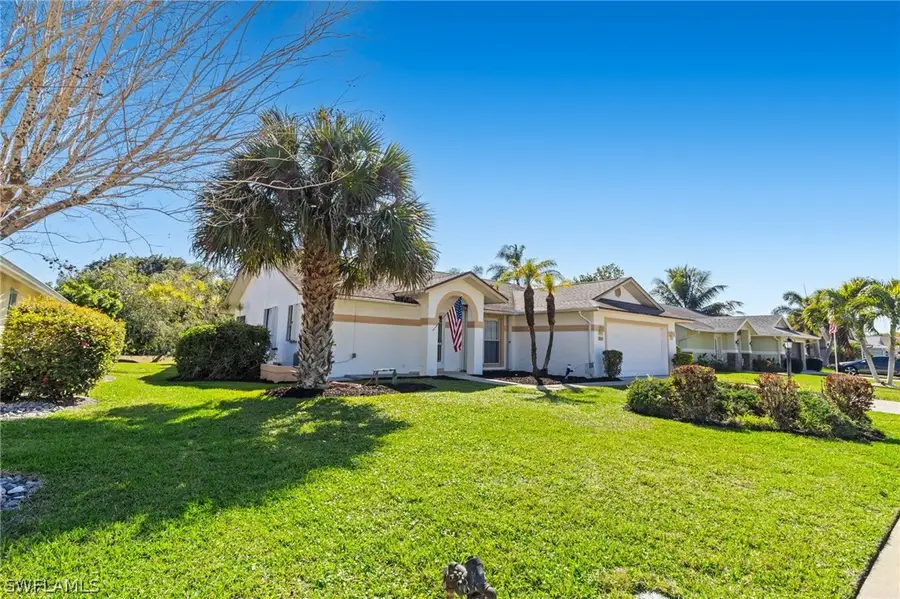 842 Charlemagne Boulevard, Naples, FL 34112 - #2