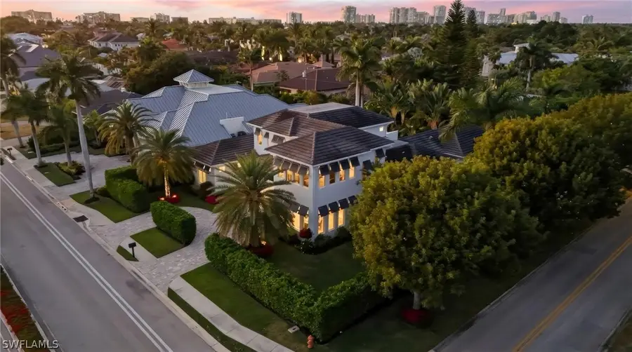 725 Harbour Drive, Naples, FL 34103 - #3