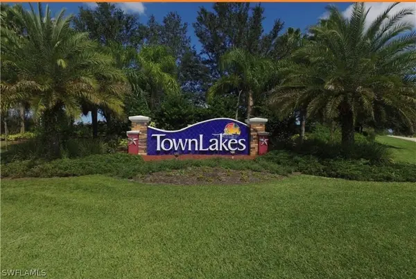 8216 Gopher Tortoise Trail, Lehigh Acres, FL 33972