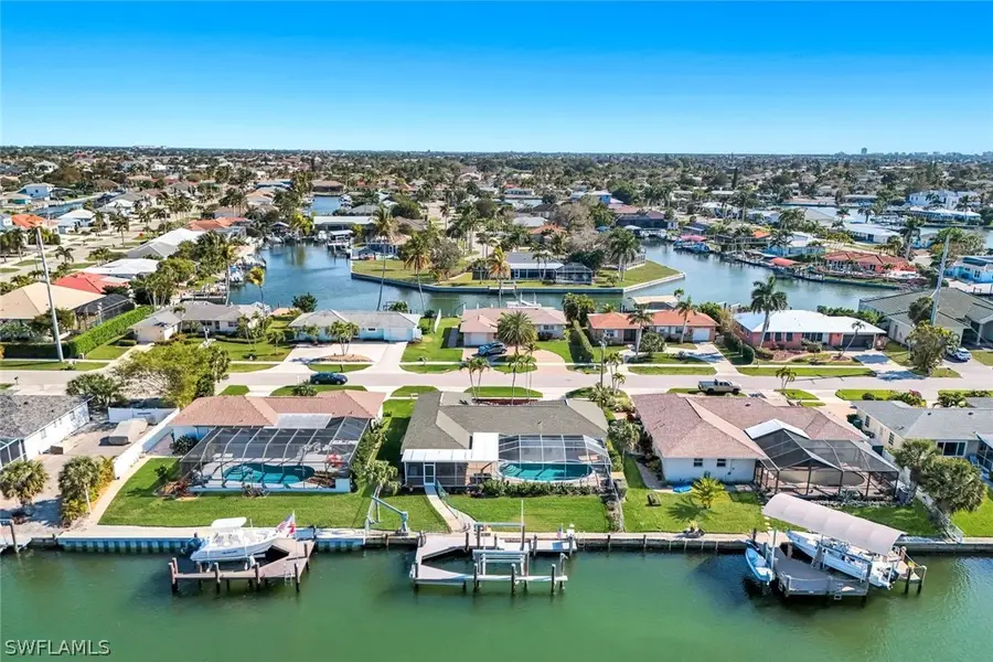 1160 Martinique Court, Marco Island, FL 34145 - #2