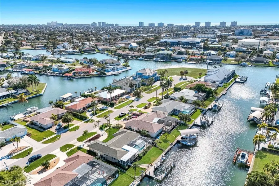 1160 Martinique Court, Marco Island, FL 34145 - #3