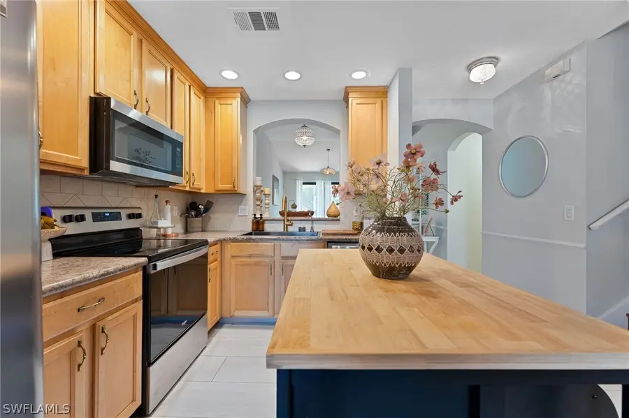 7785 Woodbrook Circle #2802, Naples, FL 34104 - #3