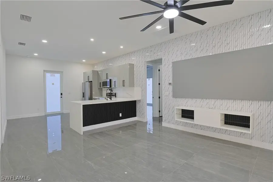 2500 72nd Street W, Lehigh Acres, FL 33971 - #3