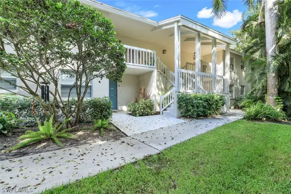 3200 Binnacle Drive #B4, Naples, FL 34103