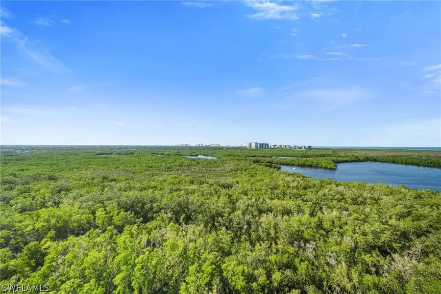 425 Cove Tower Dr #703, Naples, FL 34110 - #3