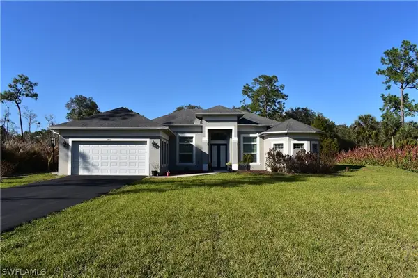 3841 4th Avenue Ne, Naples, FL 34120