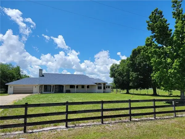 1330 Purple Martin Drive, Naples, FL 34120