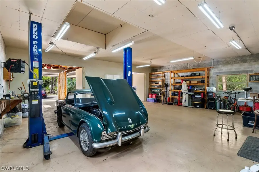 3675 1st Avenue Nw, Naples, FL 34120 - #3