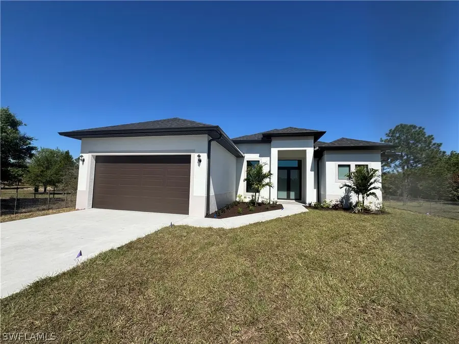 3217 60th Avenue Ne, Naples, FL 34120 - #3