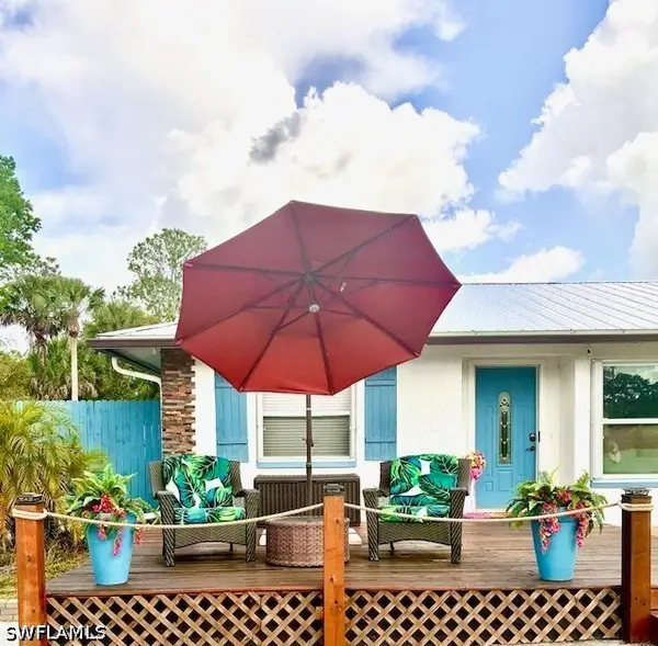 640 27th Street Sw, Naples, FL 34117