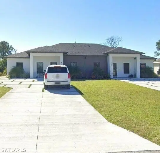 638/640 Grant Boulevard, Lehigh Acres, FL 33974