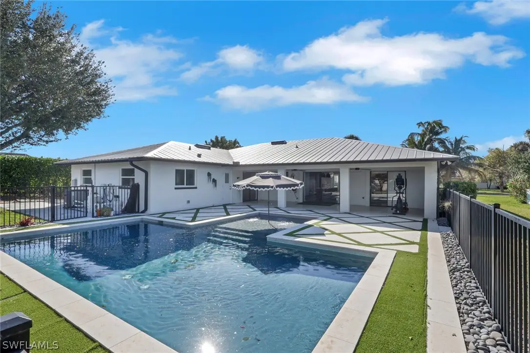 10450 Windsor Way, Naples, FL 34109 - #1