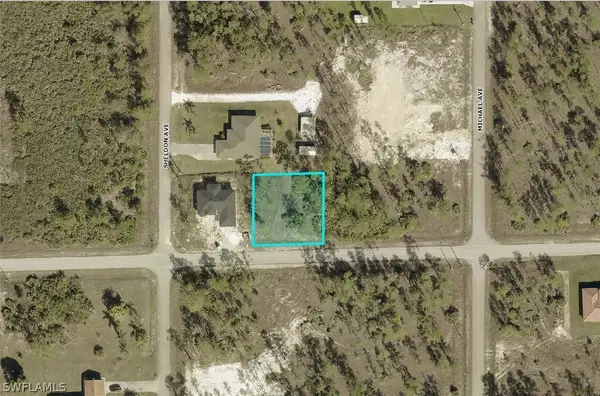 1903 E 13th Street, Lehigh Acres, FL 33972