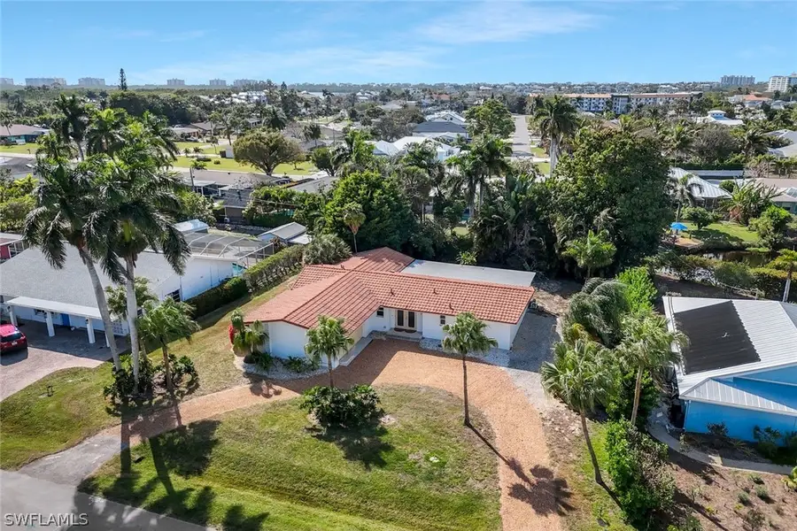 523 E Valley Drive, Bonita Springs, FL 34134 - #2