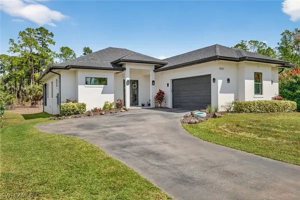 4233 4th Avenue Ne, Naples, FL 34120