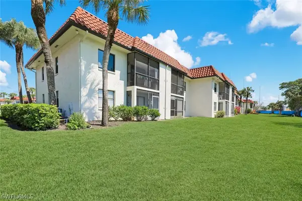 4338 27th Court Sw #104, Naples, FL 34116